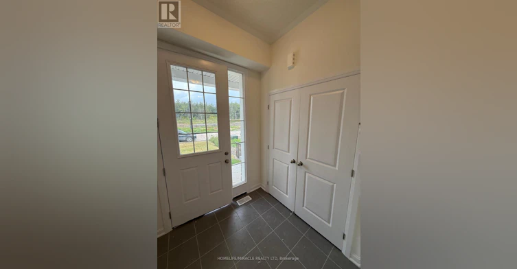 73 Royal Oak Crescent, Loyalist, ON, K0H 1G0 - 4