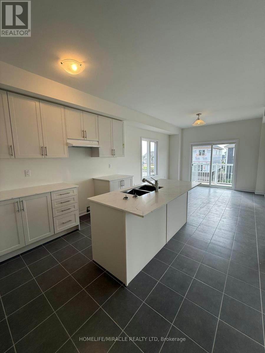 73 Royal Oak Crescent, Loyalist, ON, K0H 1G0 - 9