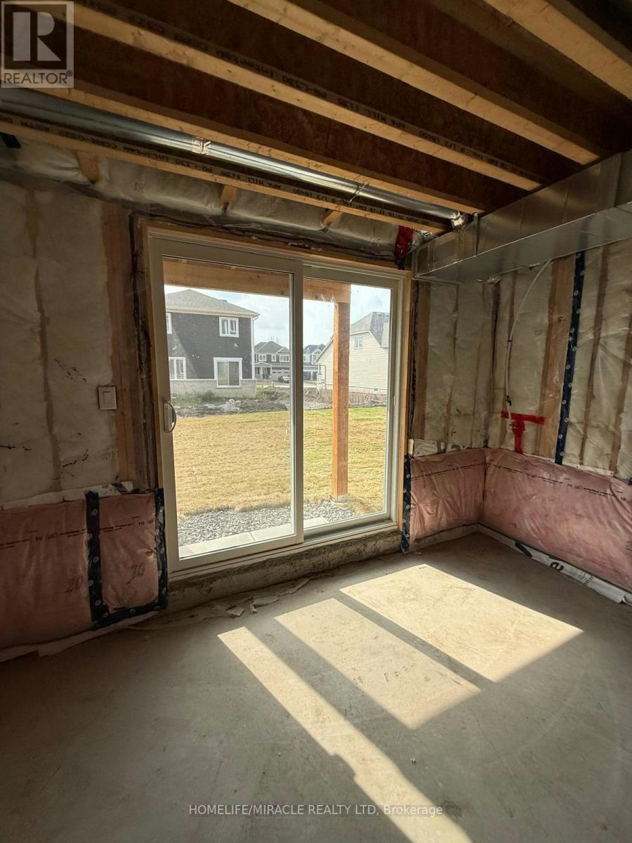 73 Royal Oak Crescent, Loyalist, ON, K0H 1G0 - 35