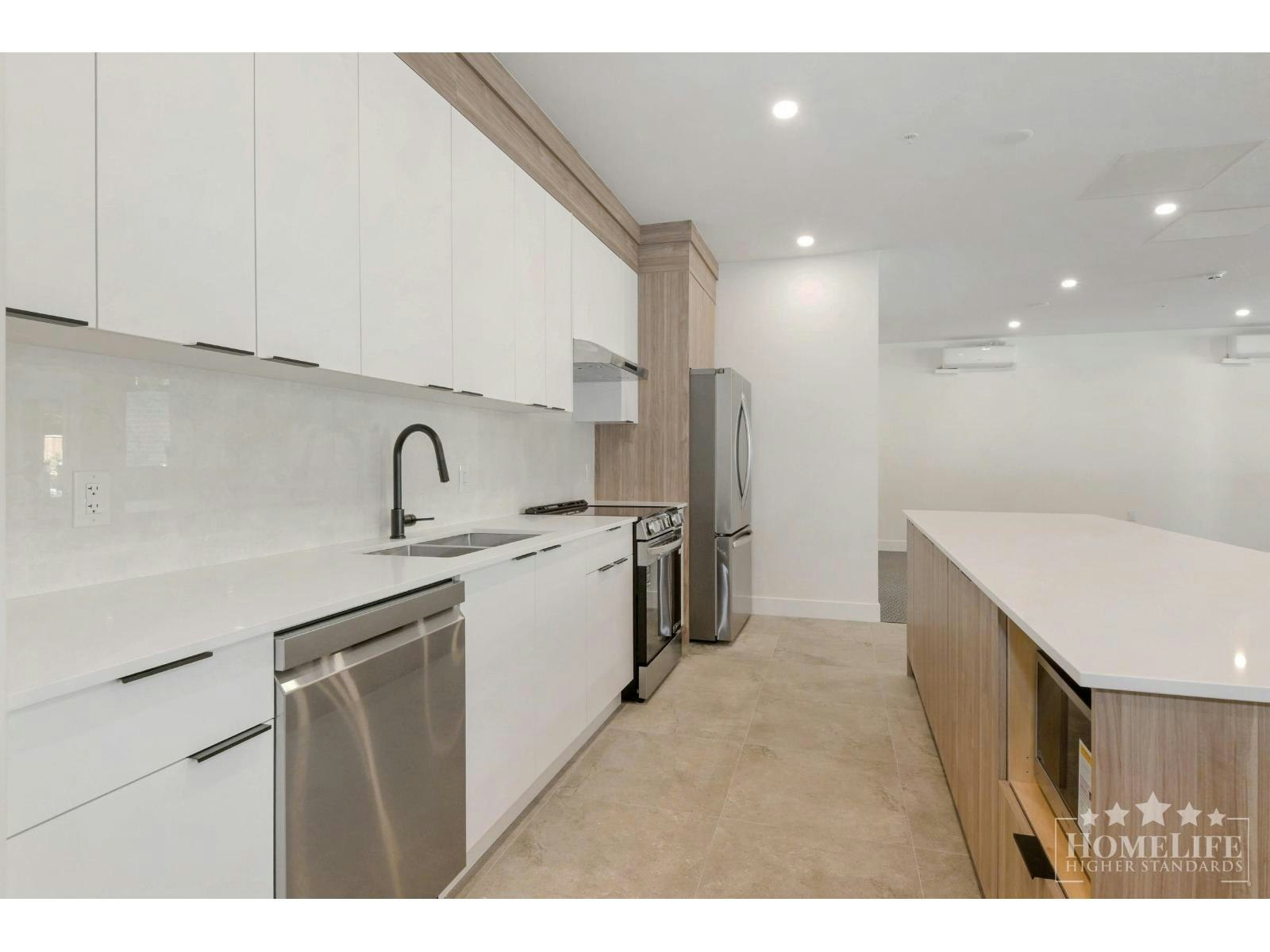 207-14398 60 Avenue, Surrey, BC, V3X 2N5 - 24