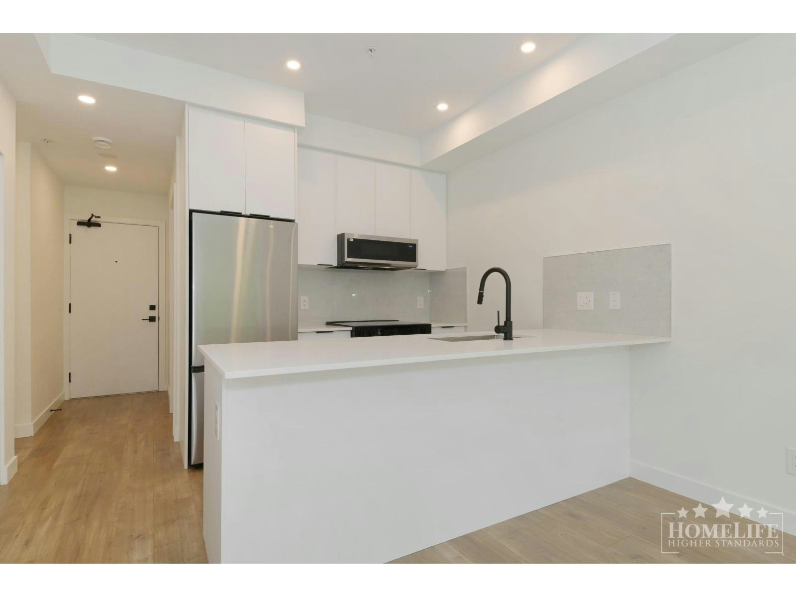 207-14398 60 Avenue, Surrey, BC, V3X 2N5 - 6