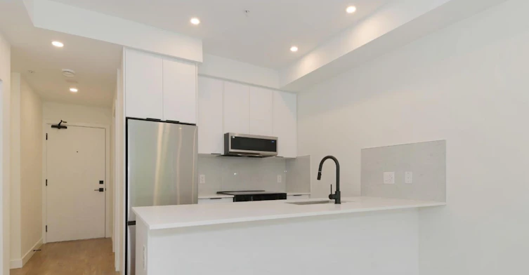 207-14398 60 Avenue, Surrey, BC, V3X 2N5 - 6