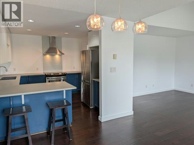 305-4580 Joyce Avenue, Powell River, BC, V8A 3A9