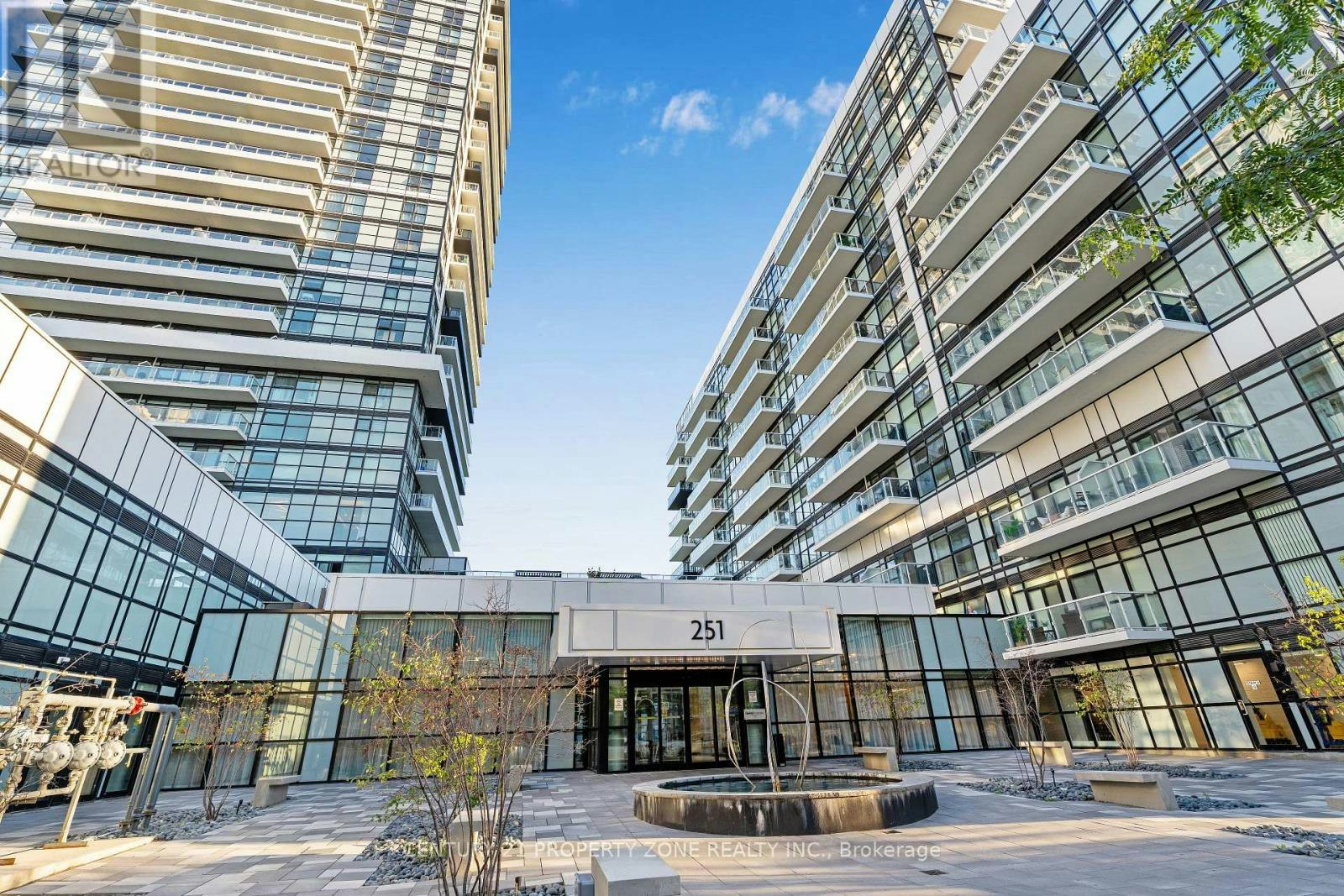 1201-251 Manitoba Street, Toronto, ON, M8Y 4G9