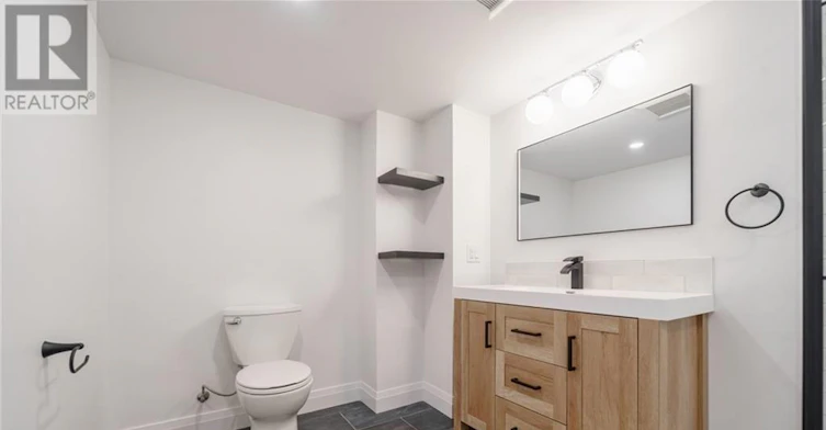 LOWER-5678 Woodland Boulevard, Niagara Falls, ON, L2G 5K8 - 10