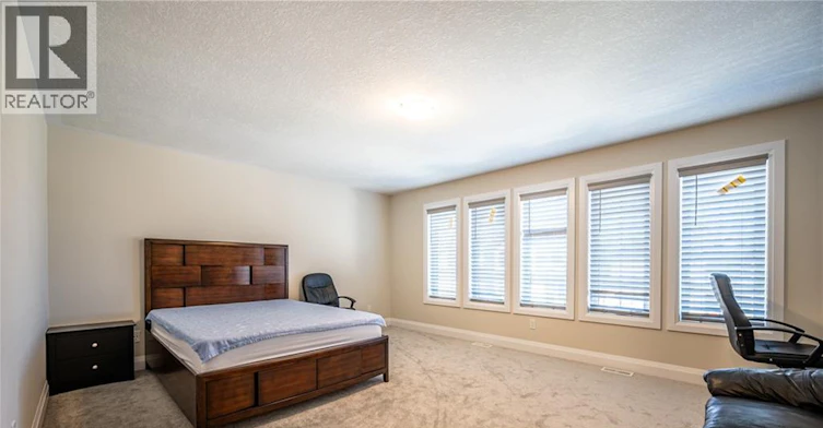318 Chokecherry Crescent, Waterloo, ON, N2V 0H1 - 15
