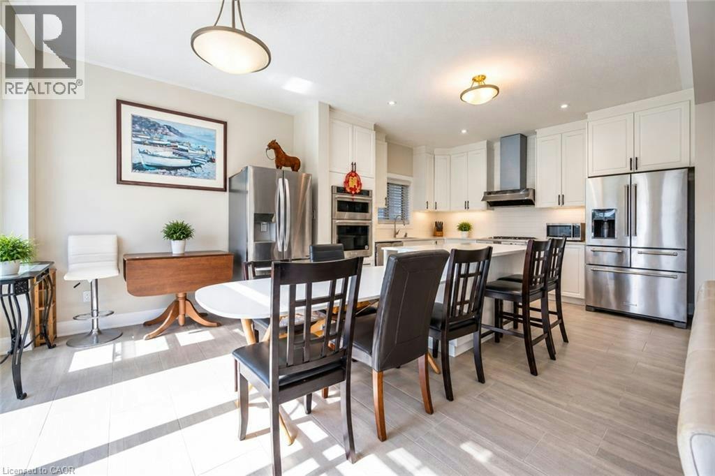 318 Chokecherry Crescent, Waterloo, ON, N2V 0H1 - 8