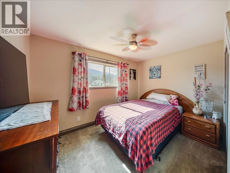 2129 Raspberry Road, Castlegar, BC, V1N 4T6 - 30
