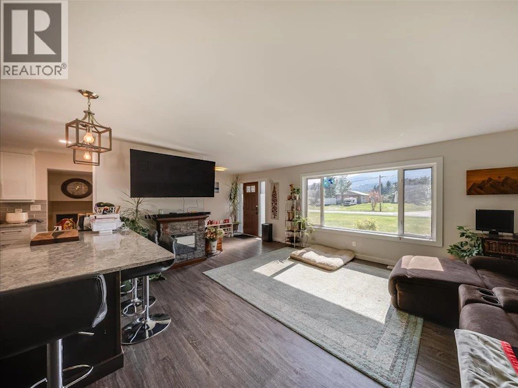 2129 Raspberry Road, Castlegar, BC, V1N 4T6 - 17