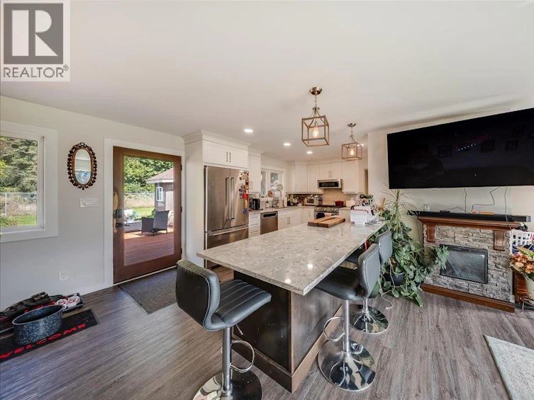 2129 Raspberry Road, Castlegar, BC, V1N 4T6 - 22