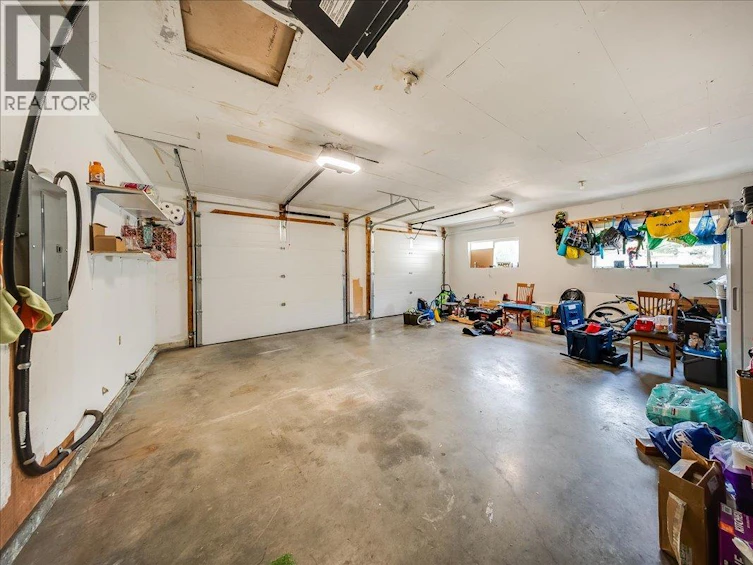 2129 Raspberry Road, Castlegar, BC, V1N 4T6 - 40