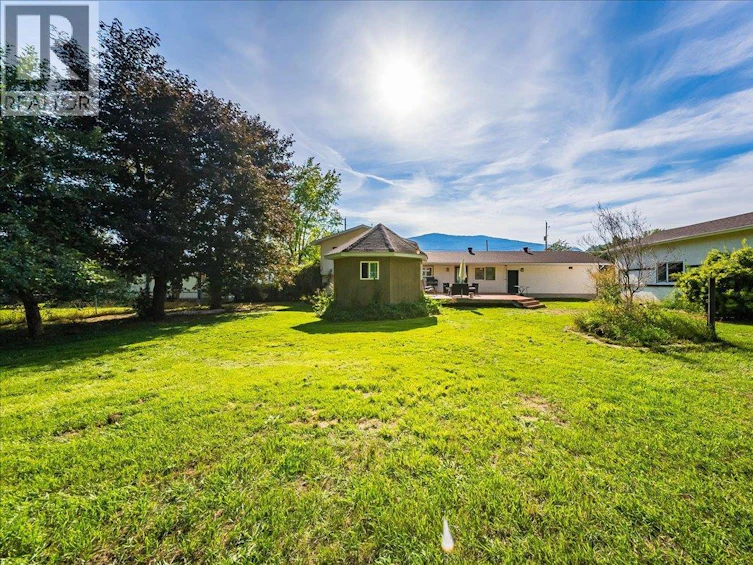 2129 Raspberry Road, Castlegar, BC, V1N 4T6 - 12