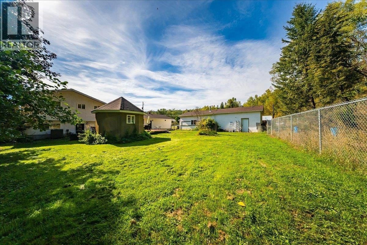 2129 Raspberry Road, Castlegar, BC, V1N 4T6 - 13