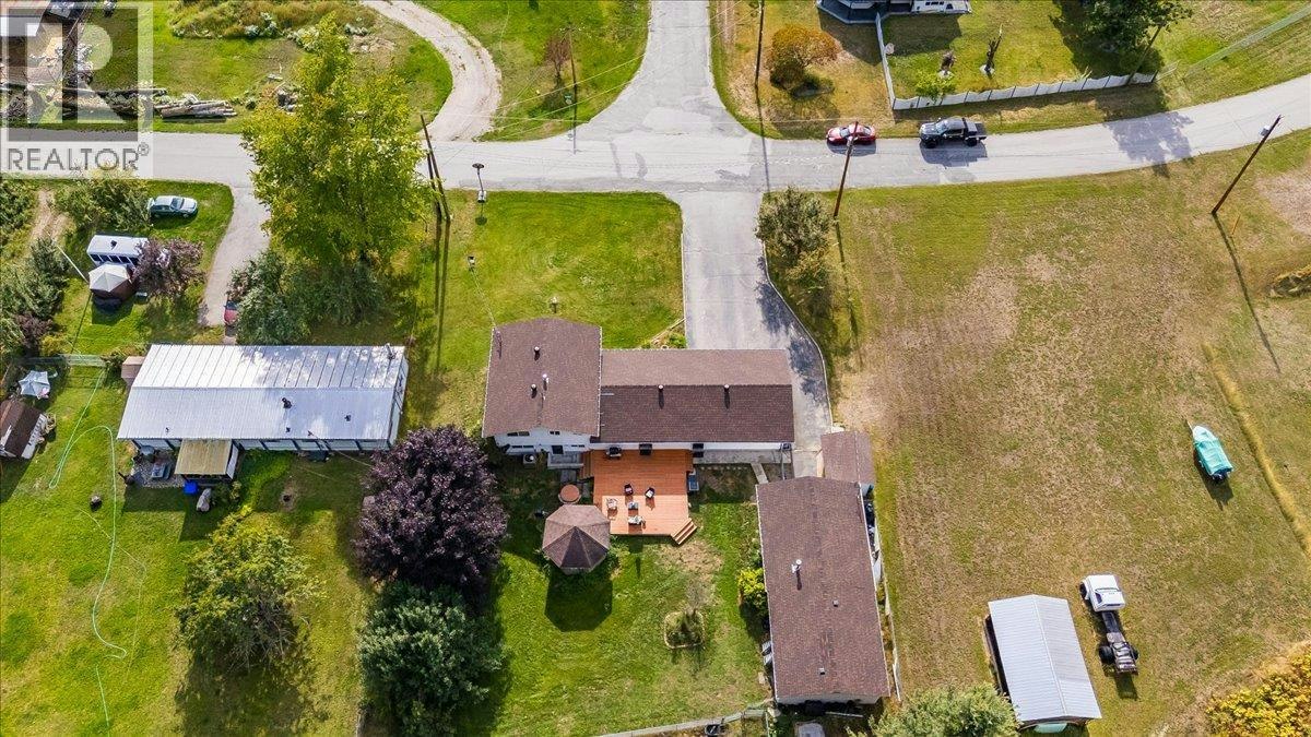 2129 Raspberry Road, Castlegar, BC, V1N 4T6 - 48