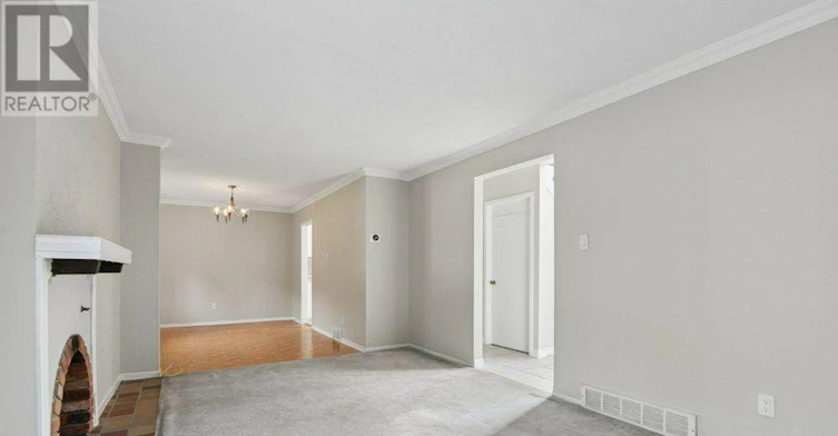 11 Elvaston Avenue, Ottawa, ON, K2G 3T2 - 9