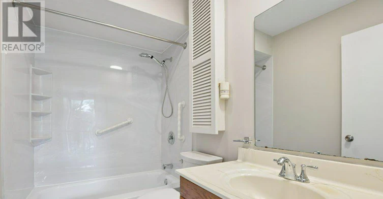 11 Elvaston Avenue, Ottawa, ON, K2G 3T2 - 25