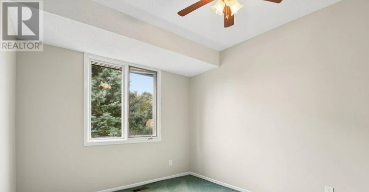11 Elvaston Avenue, Ottawa, ON, K2G 3T2 - 21