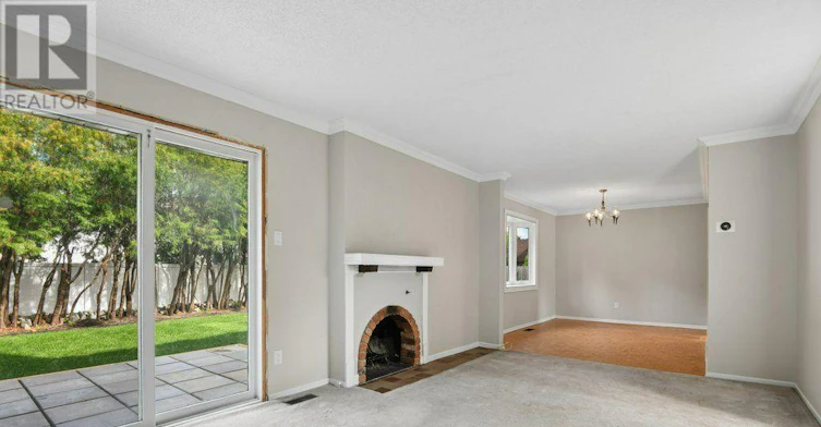 11 Elvaston Avenue, Ottawa, ON, K2G 3T2 - 8
