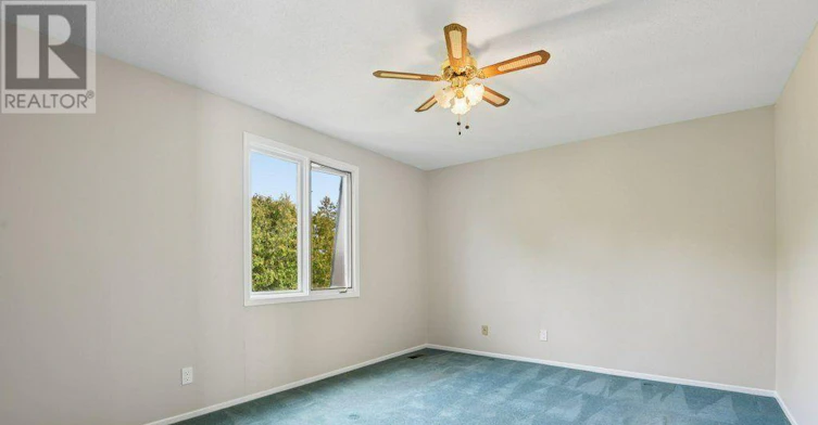 11 Elvaston Avenue, Ottawa, ON, K2G 3T2 - 17