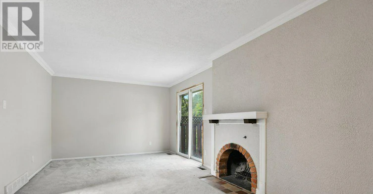 11 Elvaston Avenue, Ottawa, ON, K2G 3T2 - 7