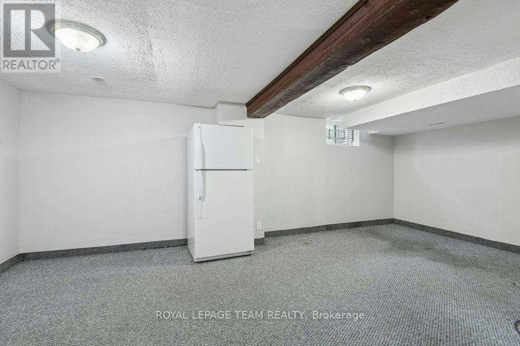 11 Elvaston Avenue, Ottawa, ON, K2G 3T2 - 28