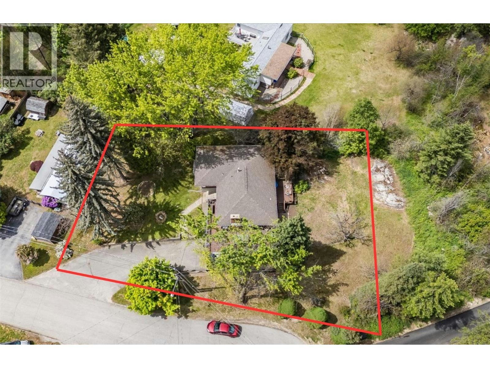 1106 Clarke Road, Robson, BC, V0G 1X0