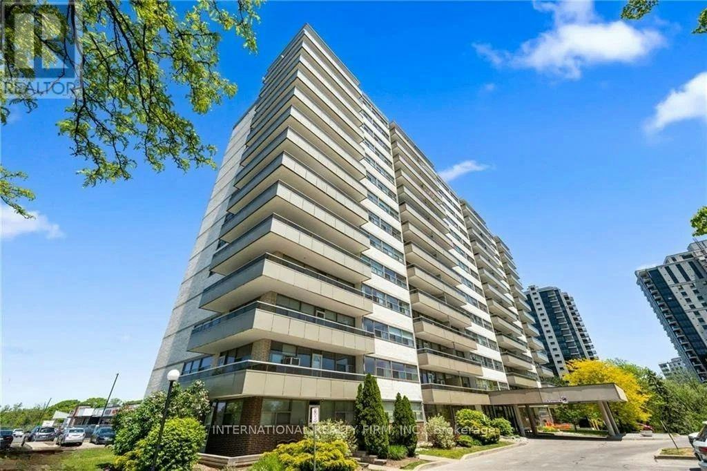 1102-215 Glenridge Avenue, St. Catharines, ON, L2T 3J7