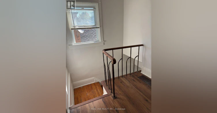 116 Pemberton Avenue, Toronto, ON, M2M 1Y5 - 21