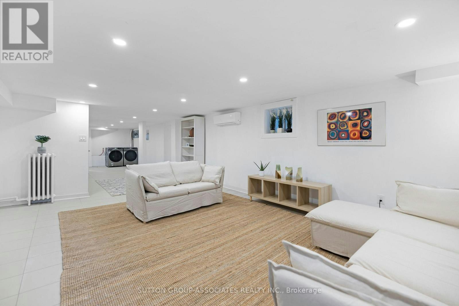 853 Manning Avenue, Toronto, ON, M6G 2X1 - 23