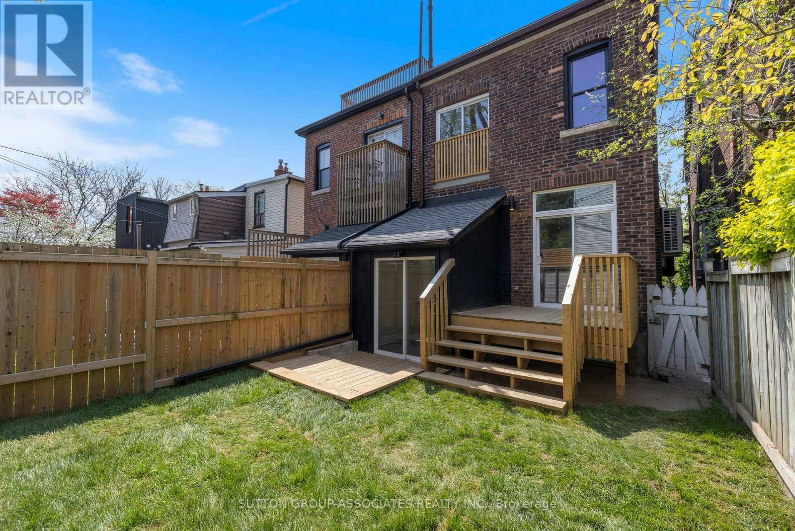 853 Manning Avenue, Toronto, ON, M6G 2X1 - 26