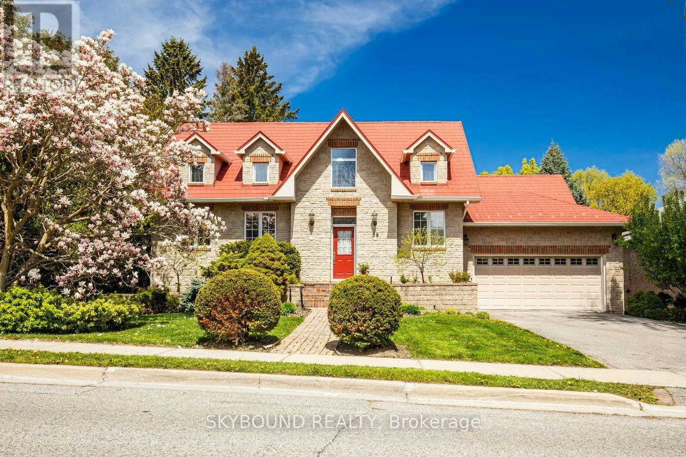 58 Kirk Drive, Markham, ON, L3T 3L1
