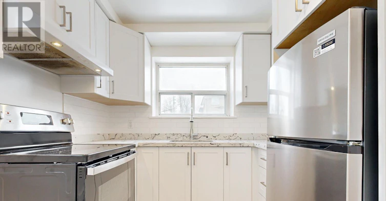 1-149 Alderbrae Avenue, Toronto, ON, M8W 4K2 - 14