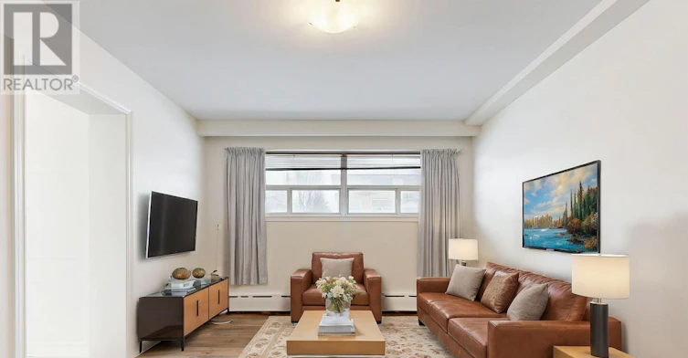 1-149 Alderbrae Avenue, Toronto, ON, M8W 4K2 - 2