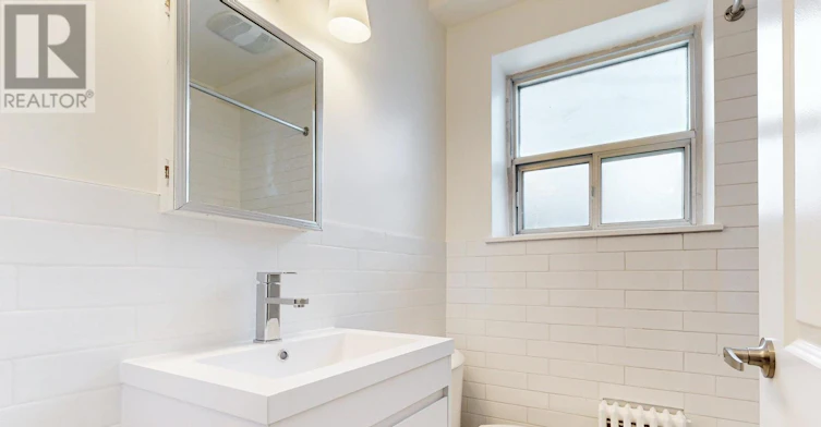 1-149 Alderbrae Avenue, Toronto, ON, M8W 4K2 - 26