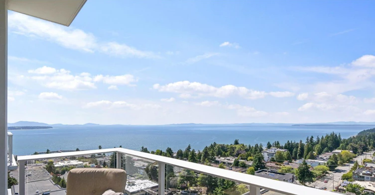 1301-15165 Thrift Avenue, Surrey, BC, V4B 3Z4 - 17