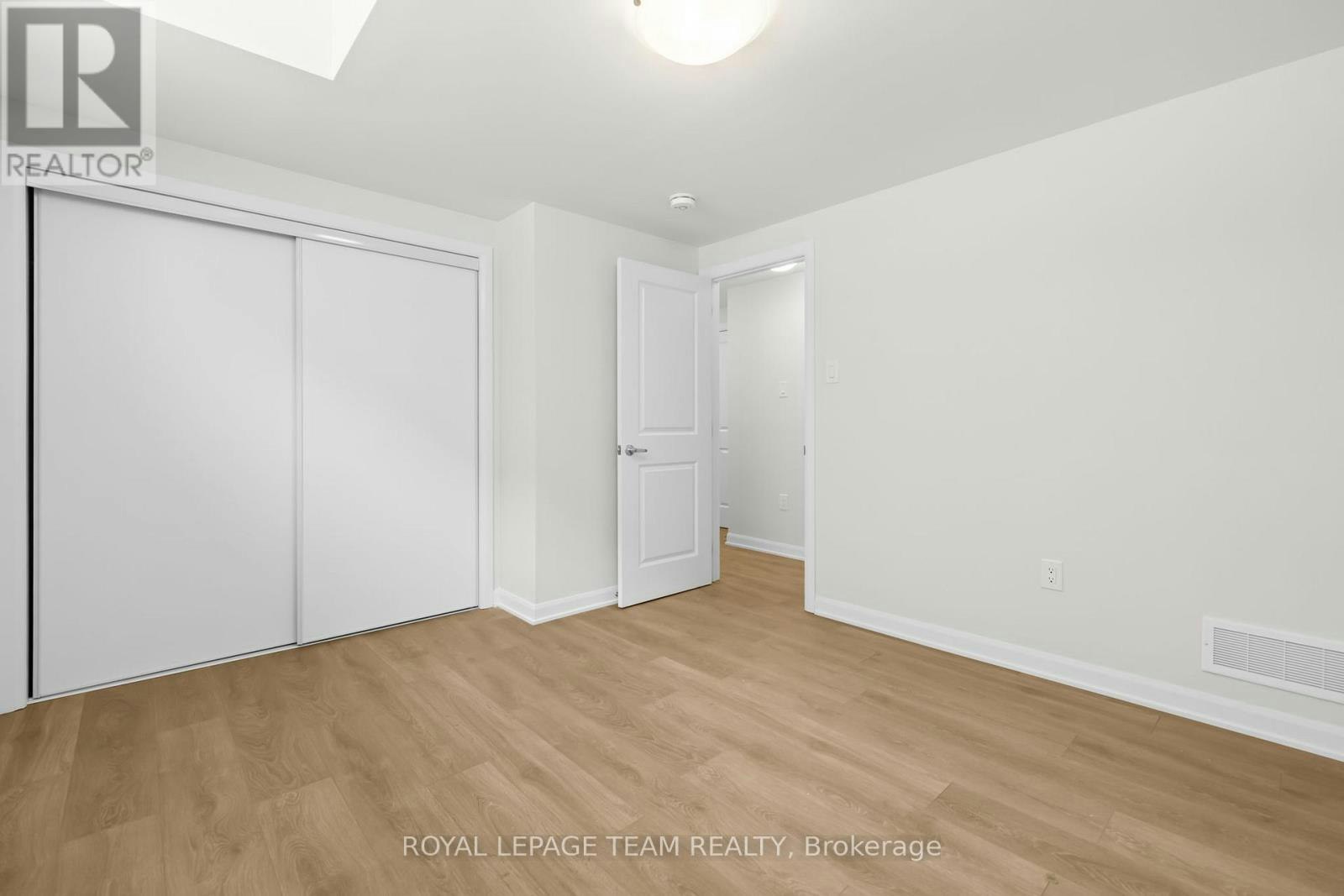1108 Creekway Private, Ottawa, ON, K2T 0S9 - 13