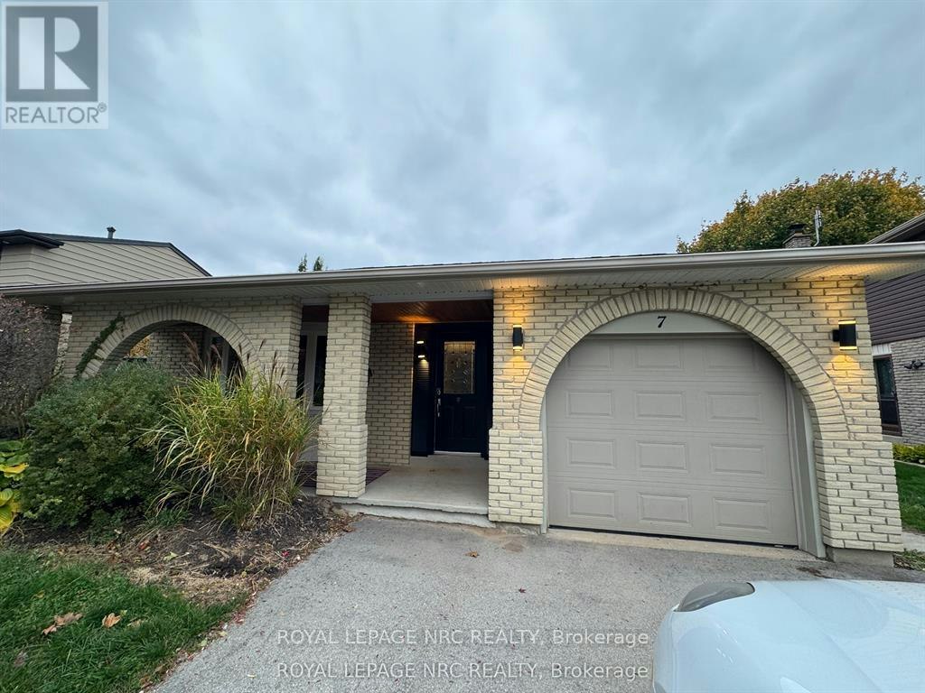 7 Blue Spruce Court, St. Catharines, ON, L2N 4E6 - 24