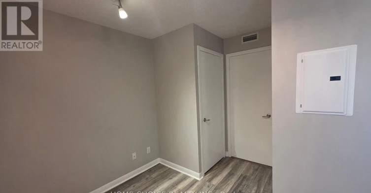 225-525 Wilson Avenue, Toronto, ON, M3H 0A7 - 8