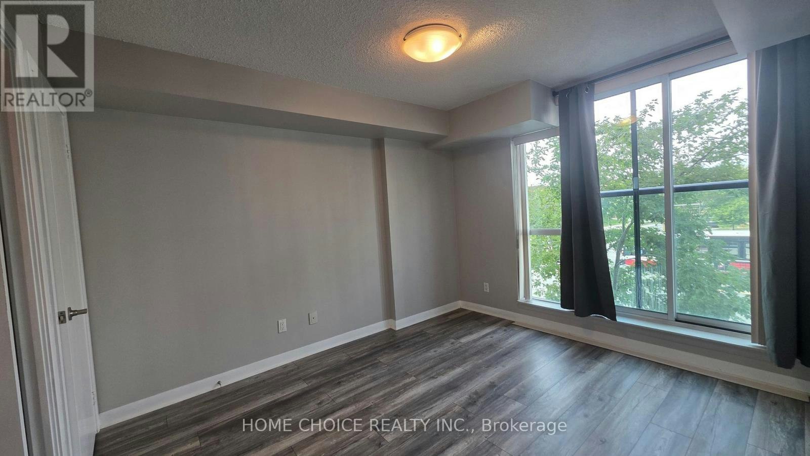 225-525 Wilson Avenue, Toronto, ON, M3H 0A7 - 6