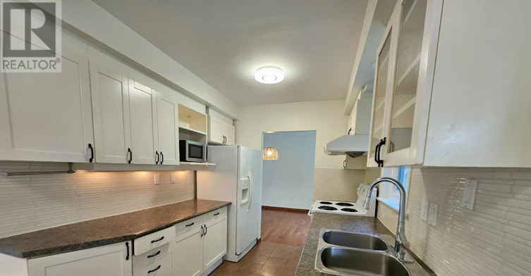 27 Ringwood Crescent, Toronto, ON, M2J 1C8 - 5