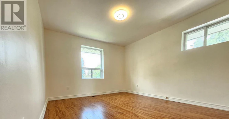 27 Ringwood Crescent, Toronto, ON, M2J 1C8 - 14