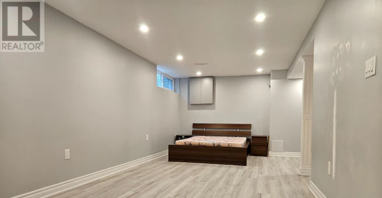 27 Ringwood Crescent, Toronto, ON, M2J 1C8 - 30