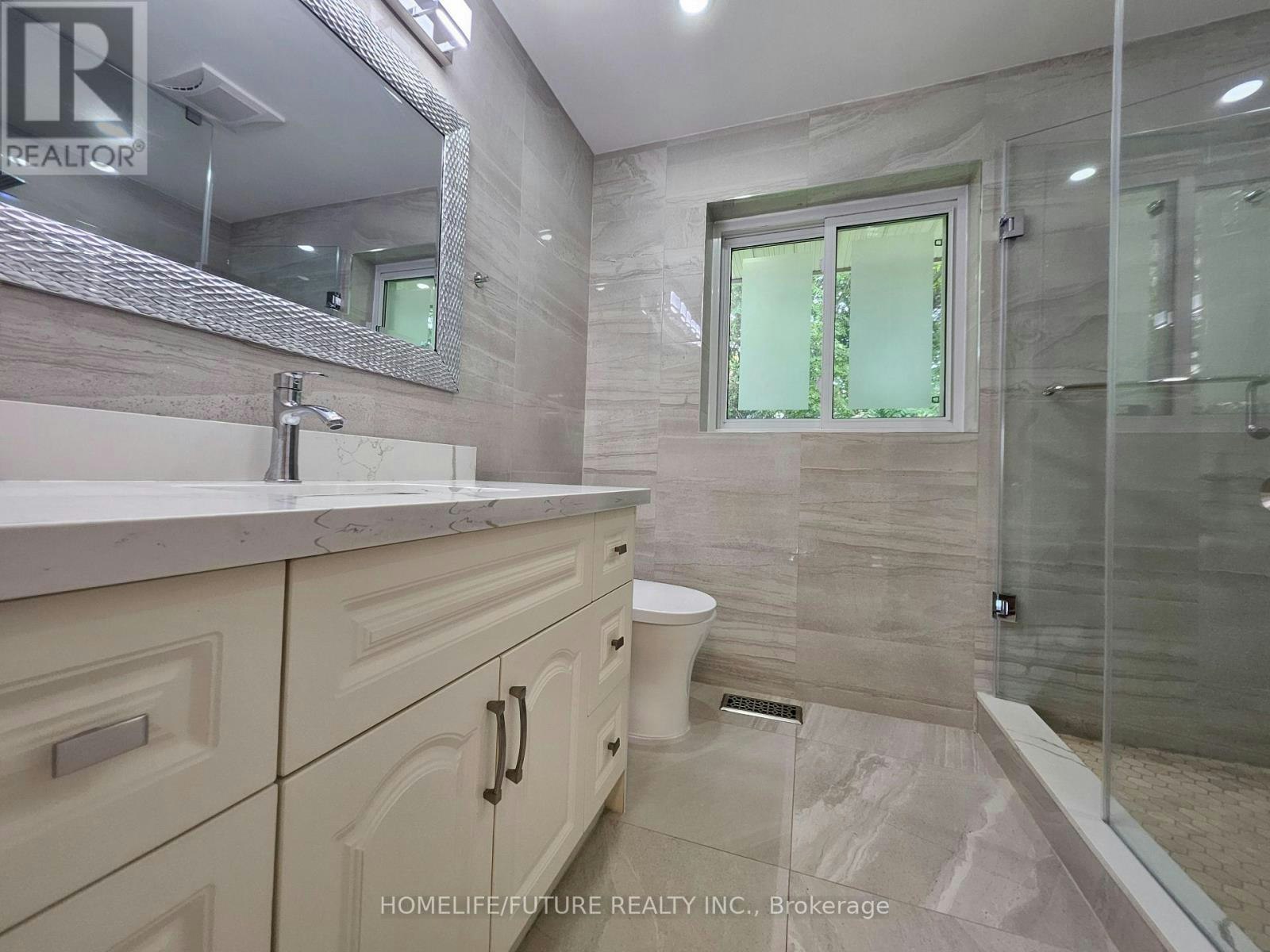 27 Ringwood Crescent, Toronto, ON, M2J 1C8 - 21