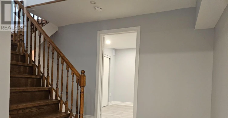 27 Ringwood Crescent, Toronto, ON, M2J 1C8 - 24