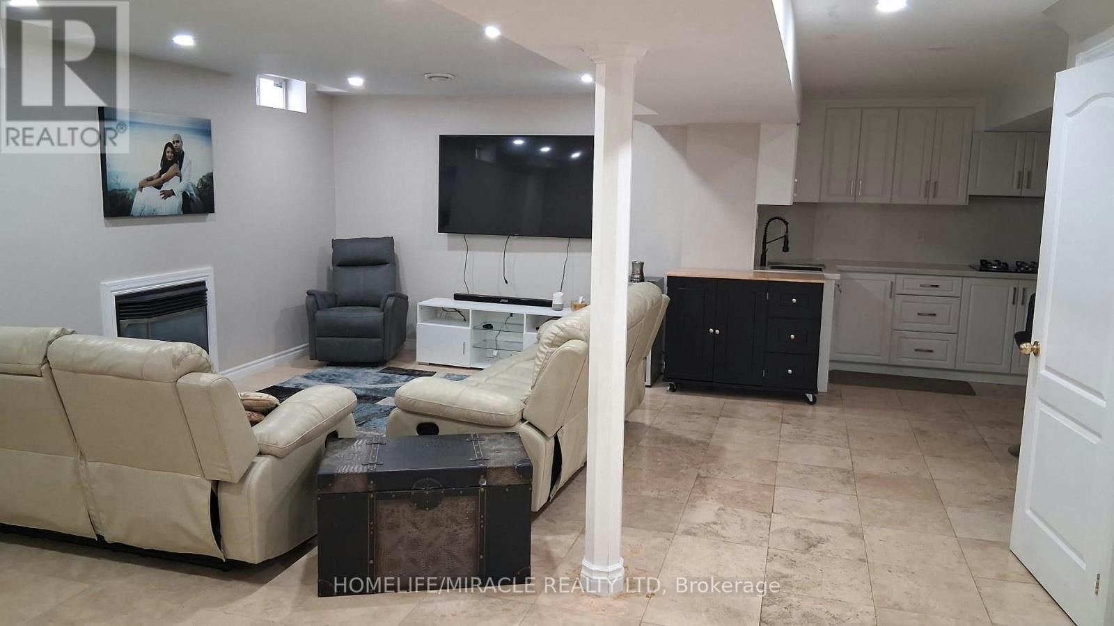 BASEMENT-65 Timber Lane, Vaughan, ON, L4L 3J6 2
