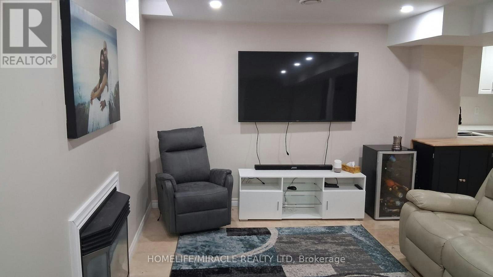 BASEMENT-65 Timber Lane, Vaughan, ON, L4L 3J6 4