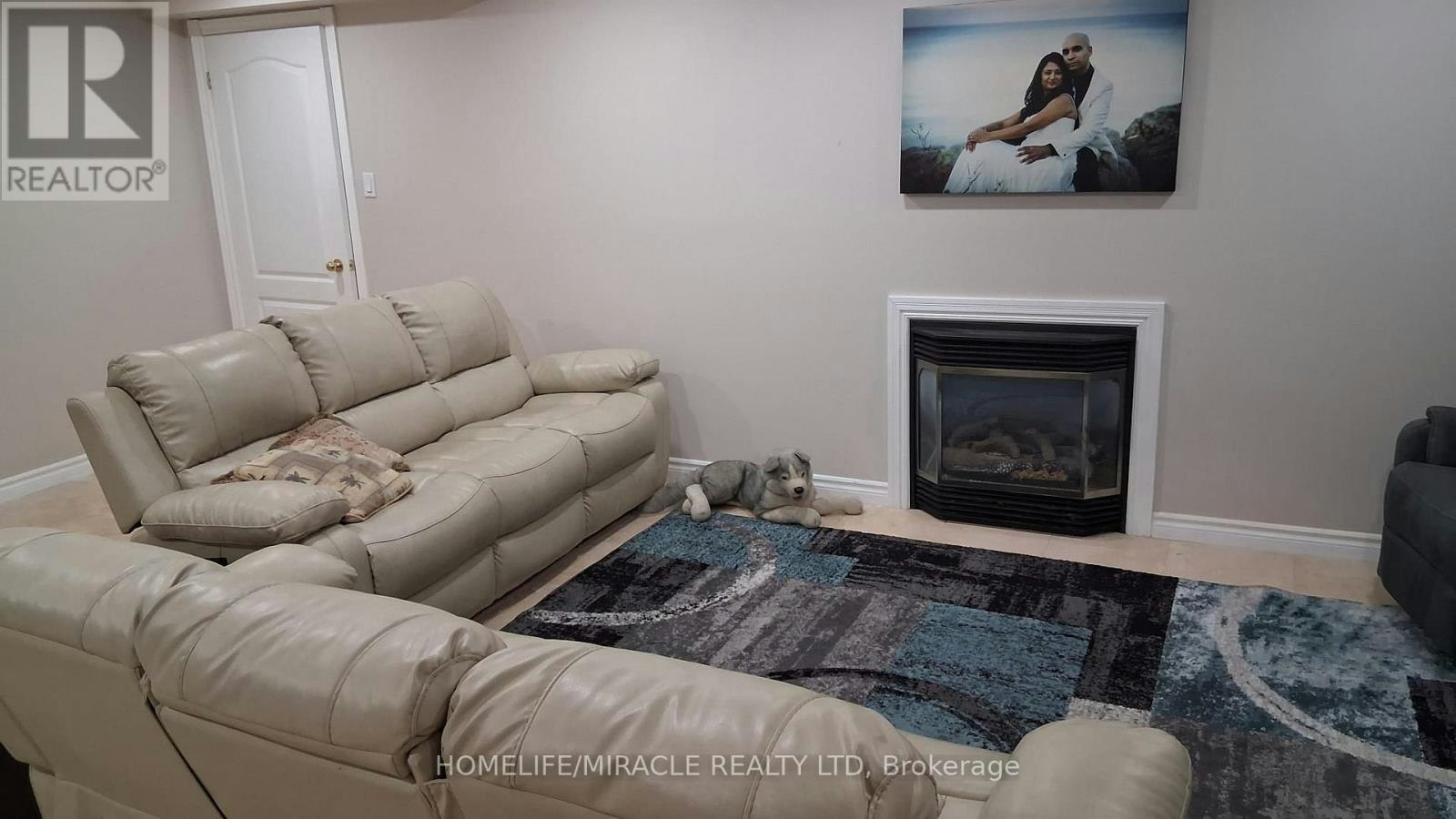 BASEMENT-65 Timber Lane, Vaughan, ON, L4L 3J6 3