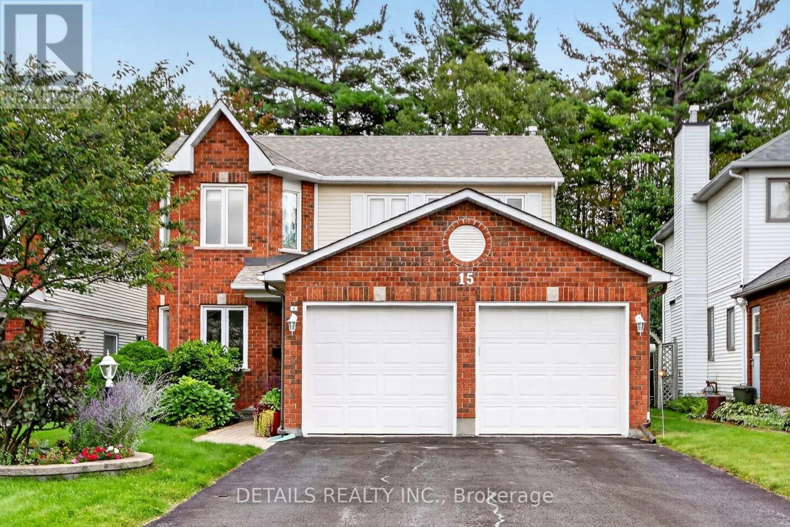 15 Conant Place S, Ottawa, ON, K2L 3Z8