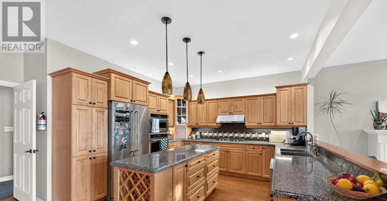 73411 Sandy Beach Road, Bluewater, ON, N0M 2T0 - 13