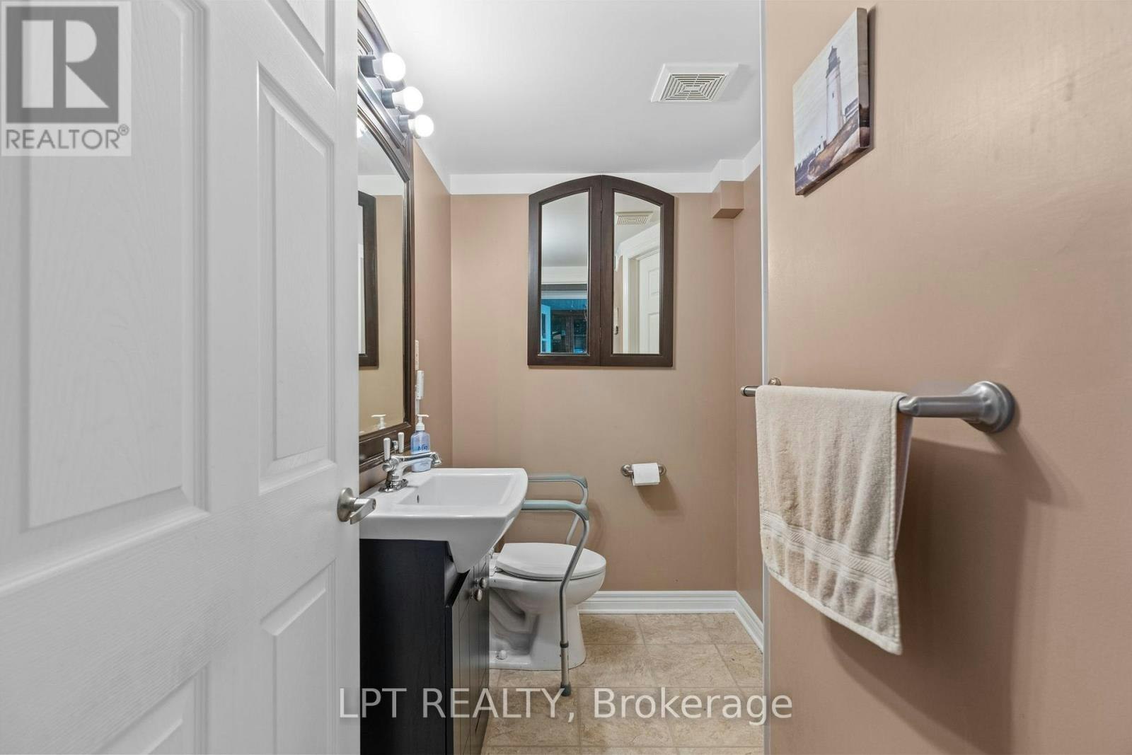 33810 Darryl Court, Bluewater, ON, N0M 2T0 - 15